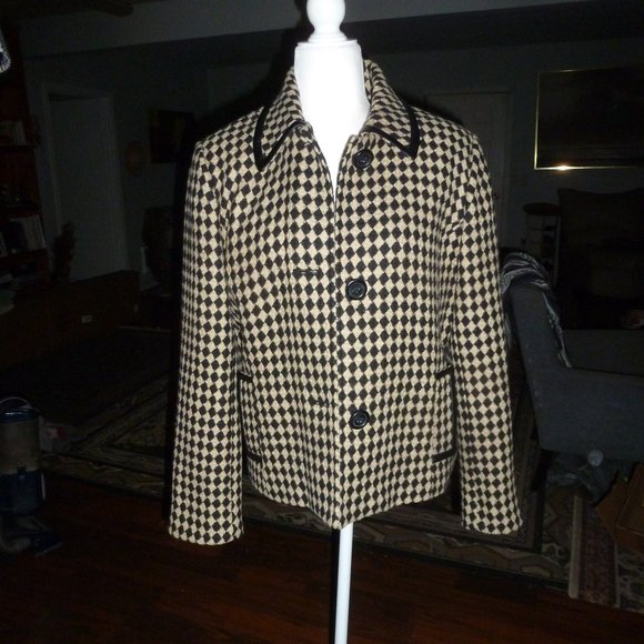 NWOT Lined jacket/coat with pockets  sz L - Picture 10 of 10